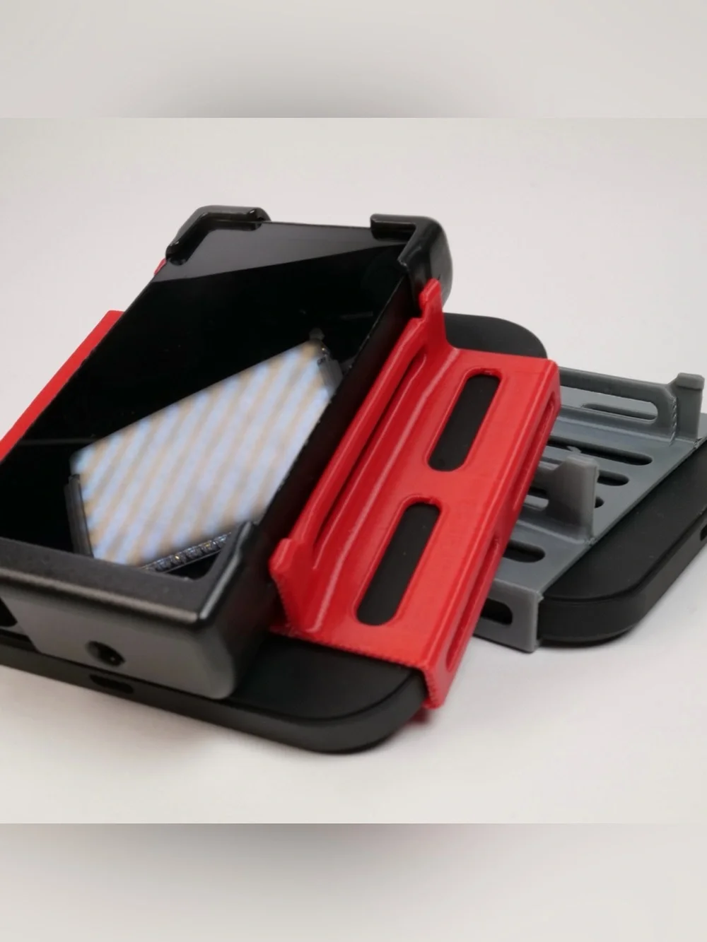 Custom Charging Dock Holder – 3D Printed